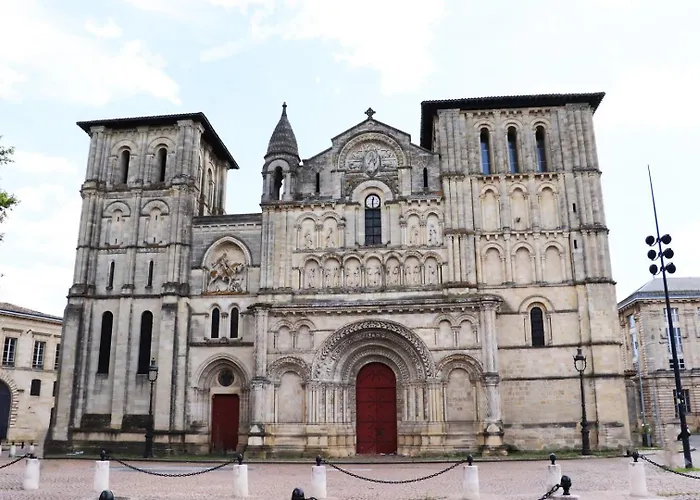 Superbe Sur Les Quais De * Bordeaux